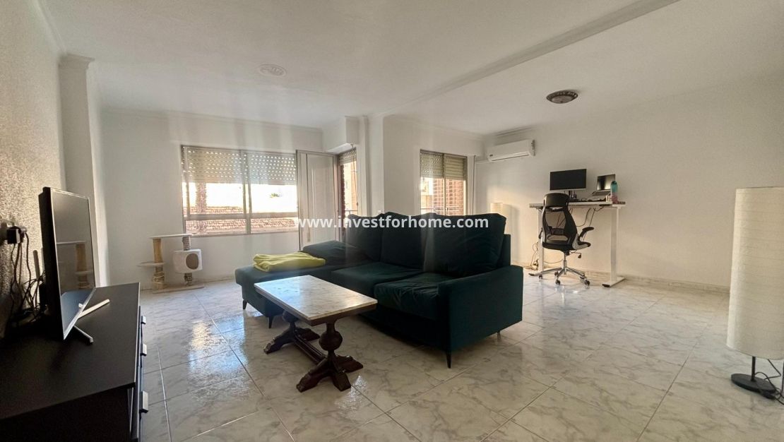 Verkoop - Appartement - Torrevieja - Centro