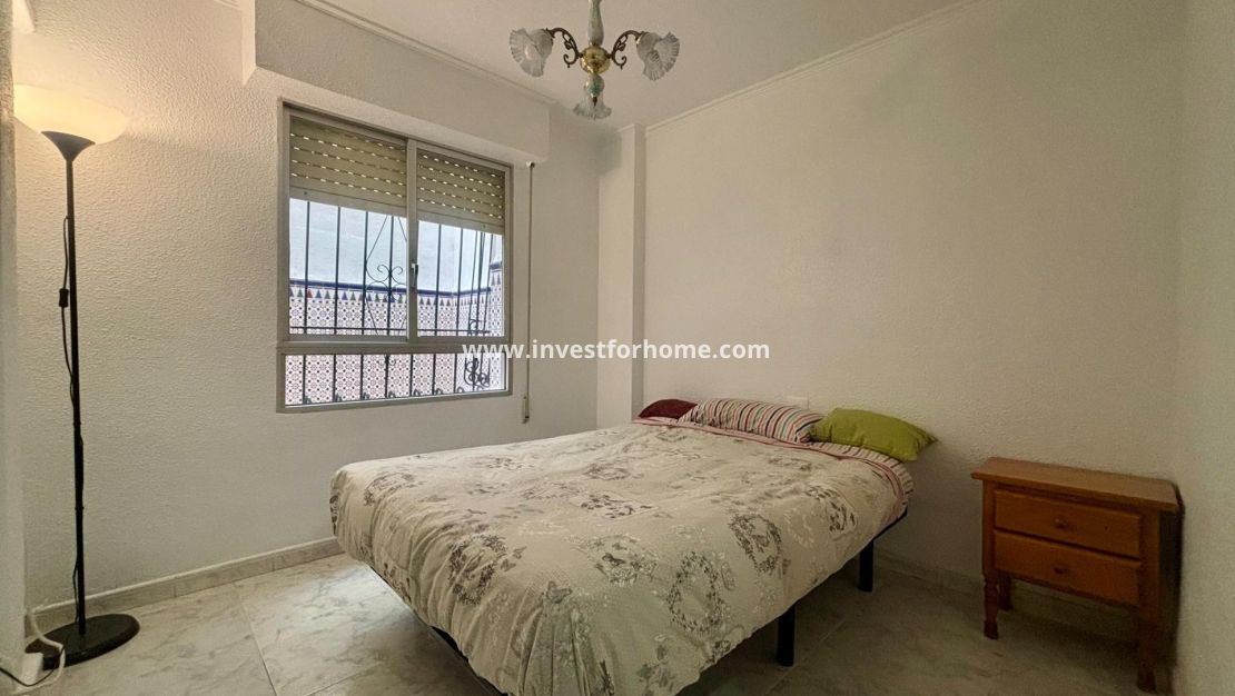 Verkoop - Appartement - Torrevieja - Centro