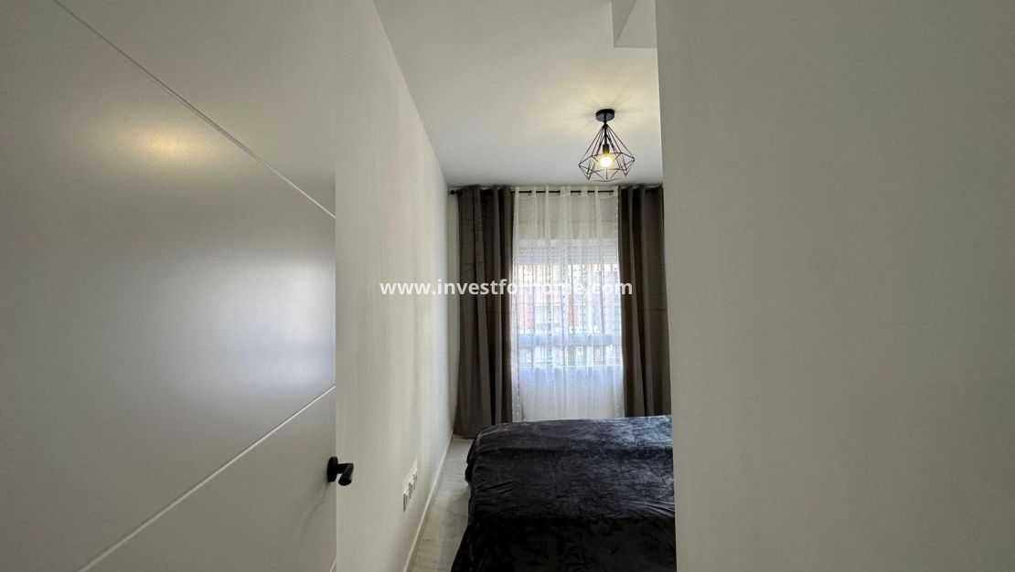 Verkoop - Appartement - Torrevieja - Centro