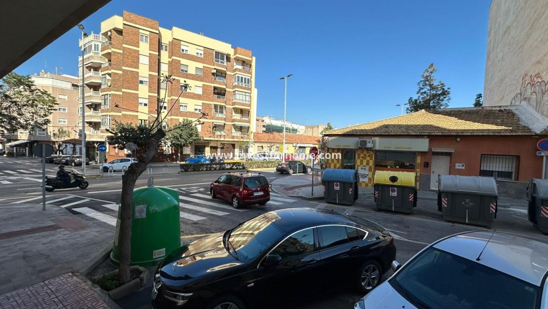 Verkoop - Appartement - Torrevieja - Centro