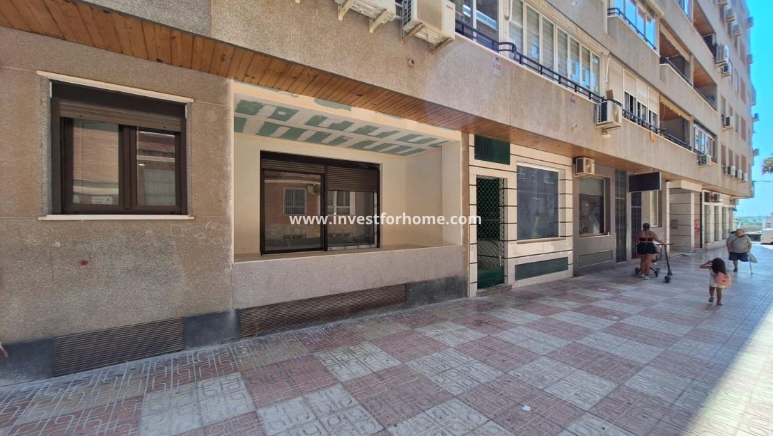 Verkoop - Appartement - Torrevieja - Centro
