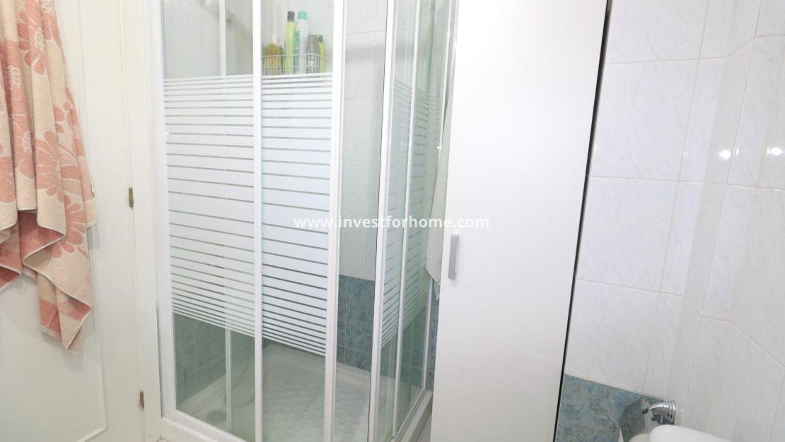 Verkoop - Appartement - Torrevieja - Centro
