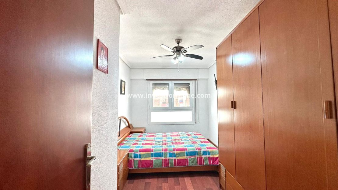 Verkoop - Appartement - Torrevieja - Centro