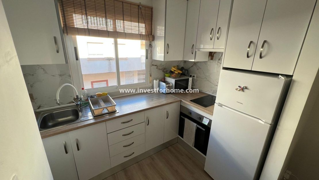 Verkoop - Appartement - Torrevieja - Centro