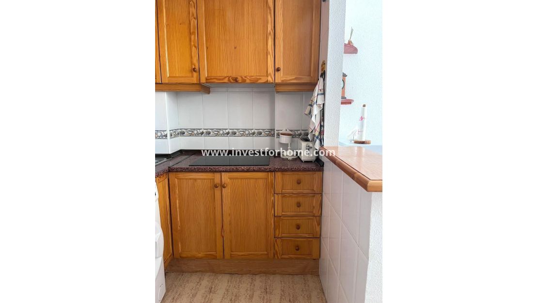 Verkoop - Appartement - Torrevieja - Centro