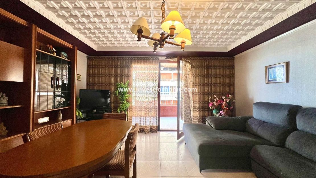 Verkoop - Appartement - Torrevieja - Centro