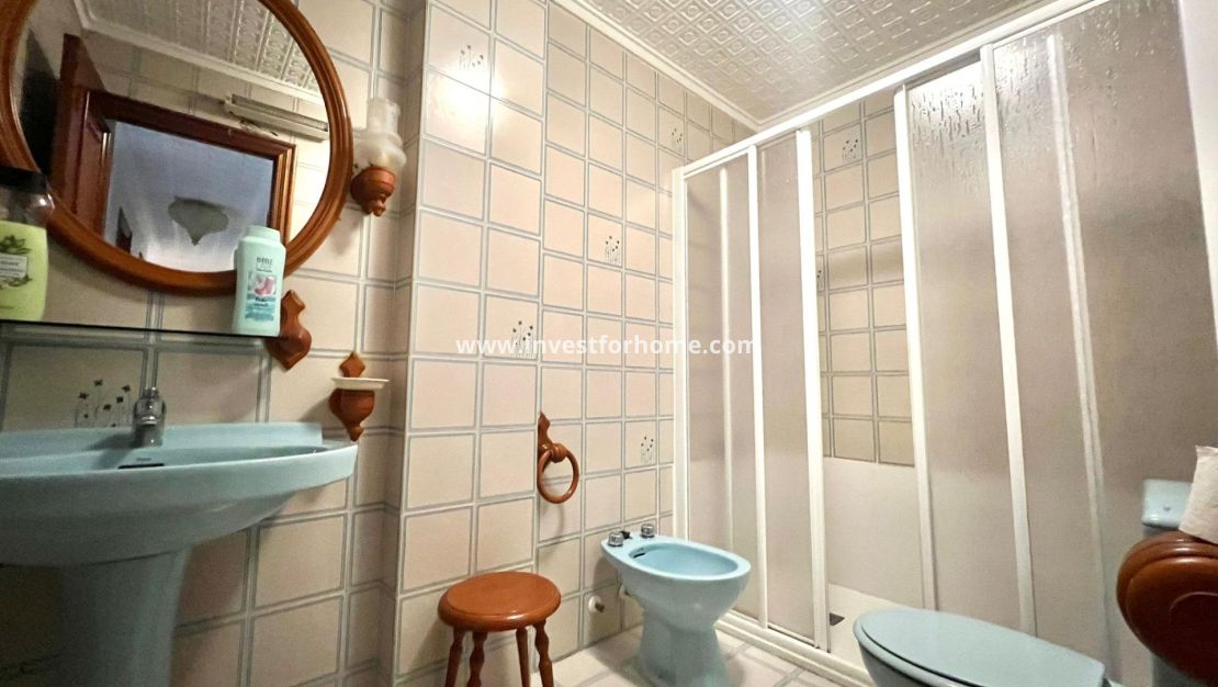 Verkoop - Appartement - Torrevieja - Centro