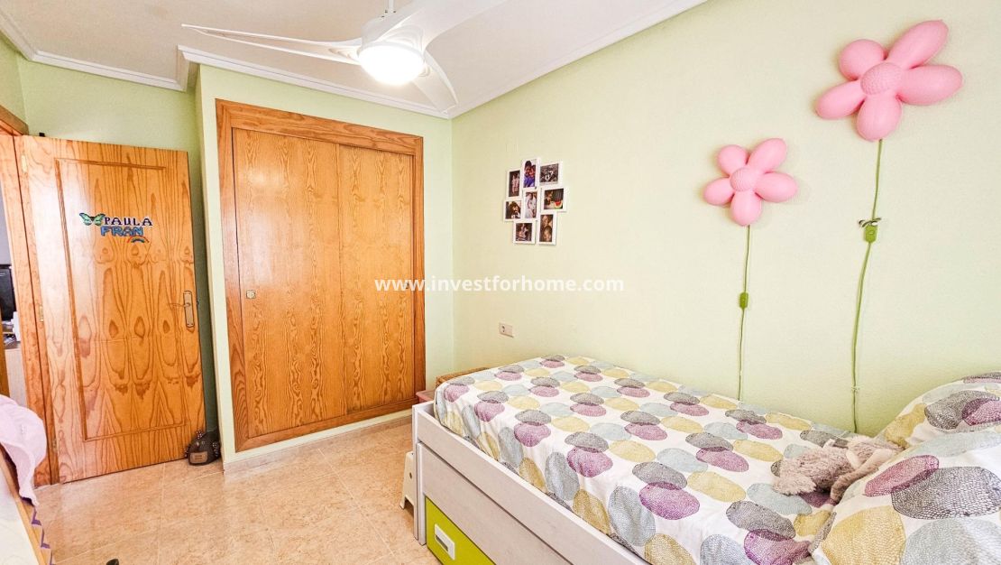Verkoop - Appartement - Torrevieja - Centro