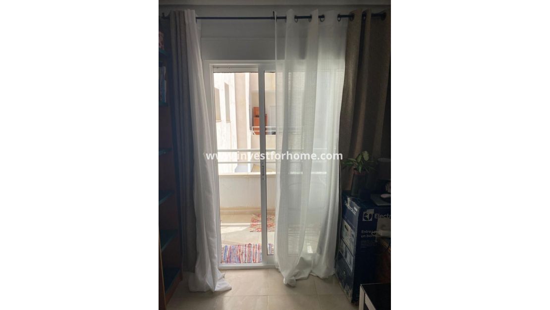 Verkoop - Appartement - Torrevieja - Centro