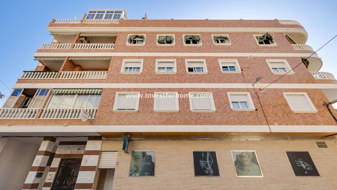 Verkoop - Appartement - Torrevieja - Centro