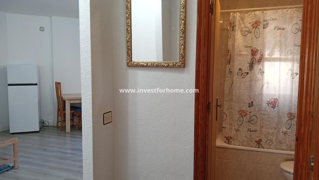 Verkoop - Appartement - Torrevieja - Centro