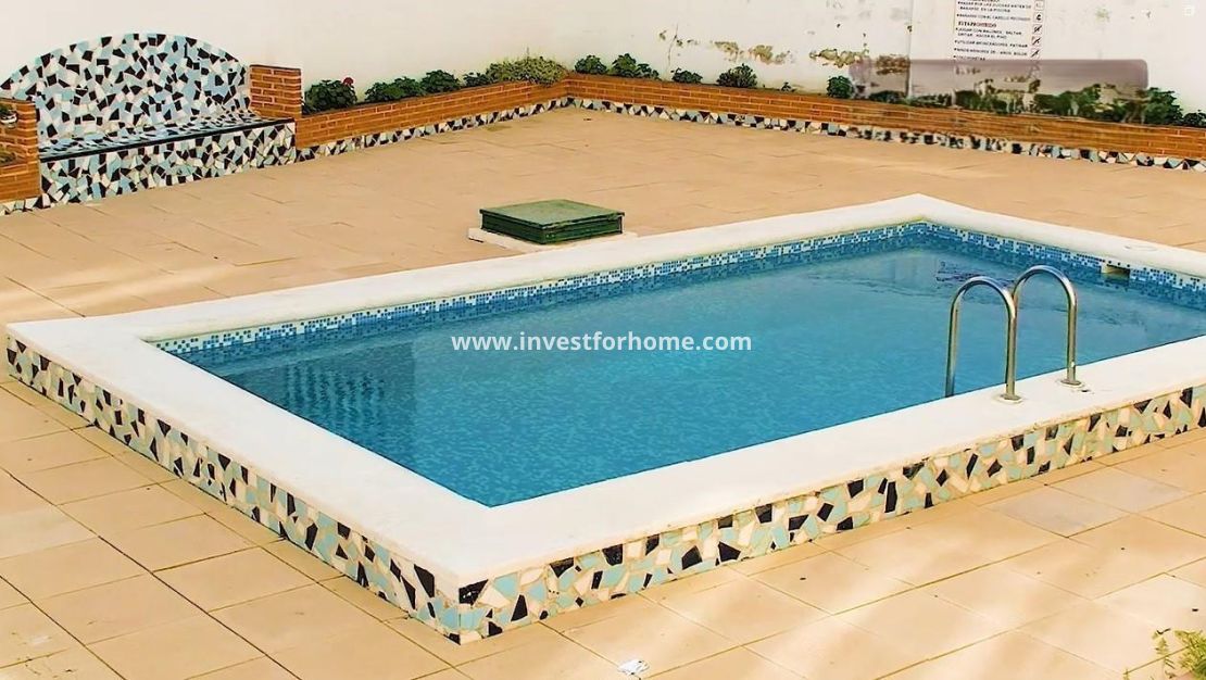 Verkoop - Appartement - Torrevieja - Centro