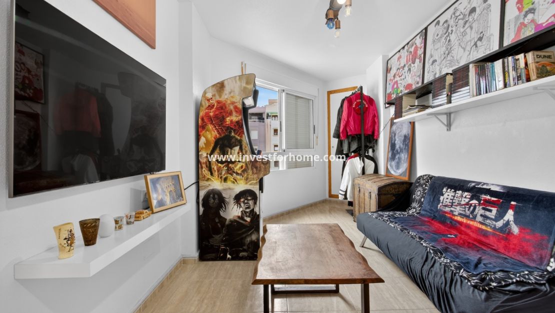 Verkoop - Appartement - Torrevieja - Centro