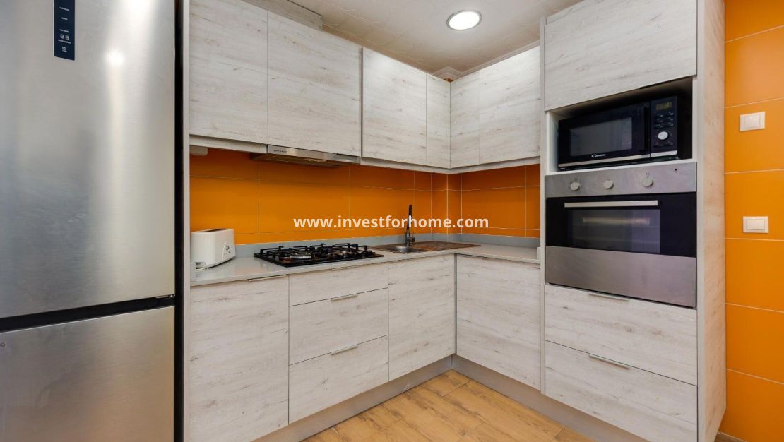 Verkoop - Appartement - Torrevieja - Centro