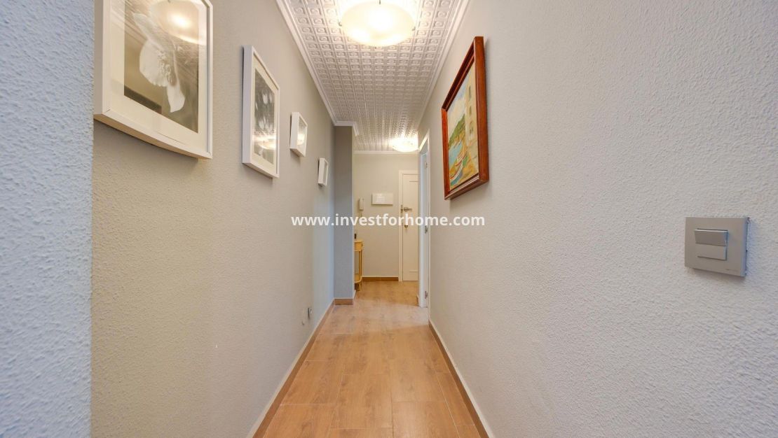 Verkoop - Appartement - Torrevieja - Centro