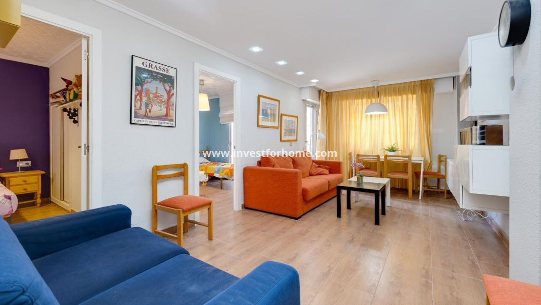 Verkoop - Appartement - Torrevieja - Centro