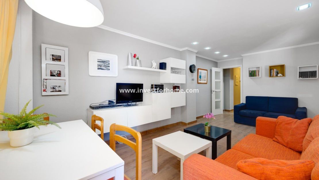 Verkoop - Appartement - Torrevieja - Centro