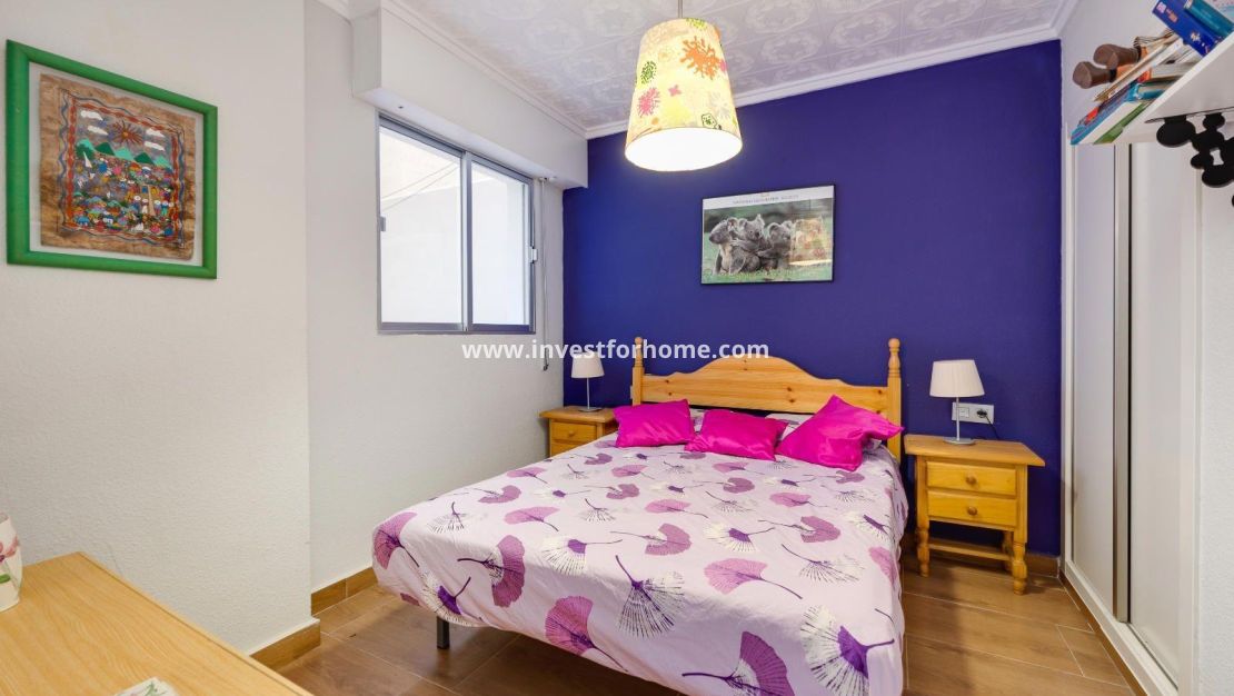 Verkoop - Appartement - Torrevieja - Centro