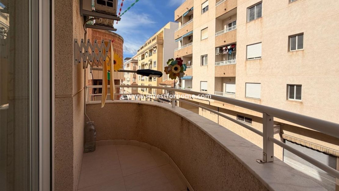 Verkoop - Appartement - Torrevieja - Centro
