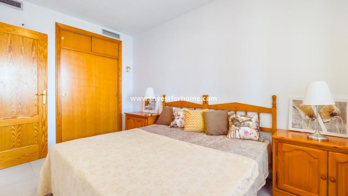 Verkoop - Appartement - Torrevieja - Centro