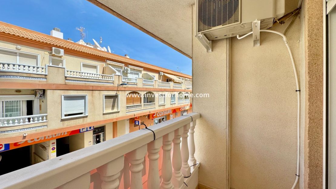 Verkoop - Appartement - Torrevieja - Centro