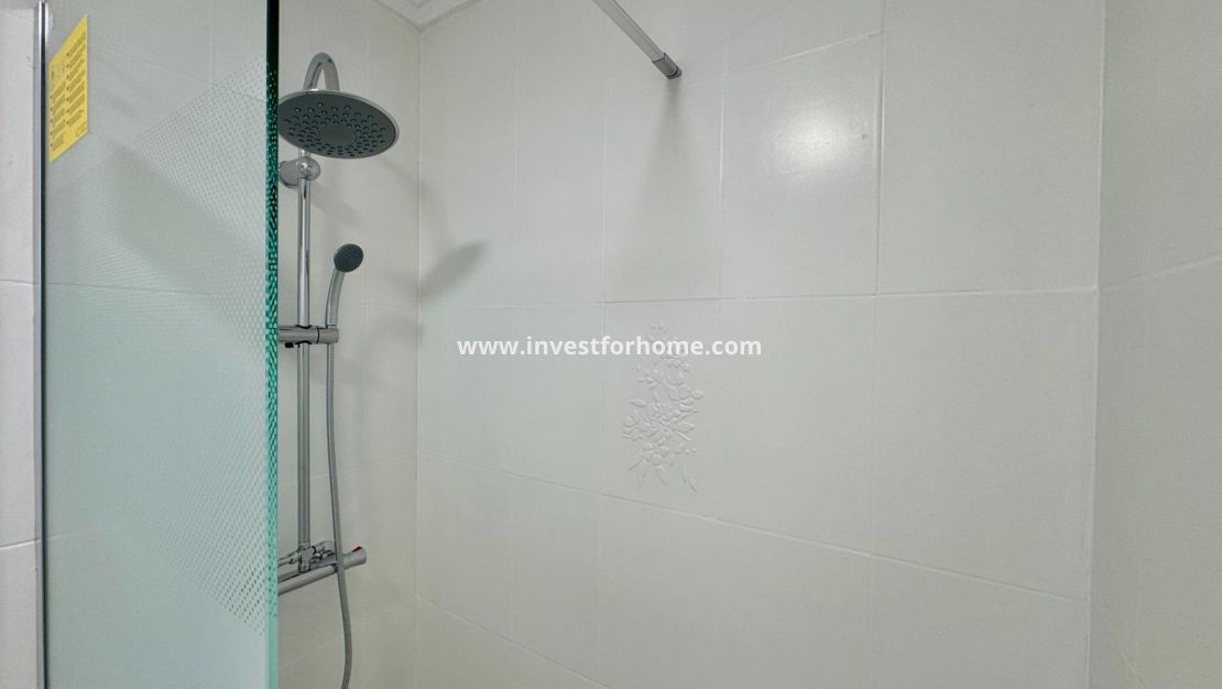 Verkoop - Appartement - Torrevieja - Centro