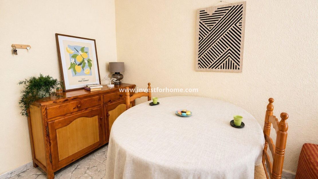 Verkoop - Appartement - Torrevieja - Centro