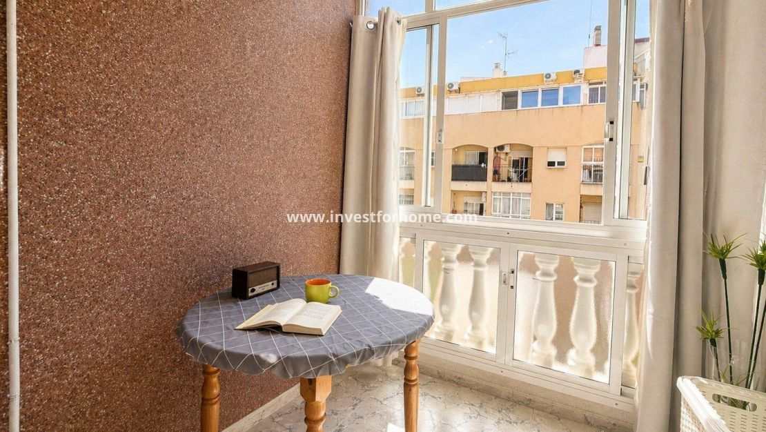 Verkoop - Appartement - Torrevieja - Centro