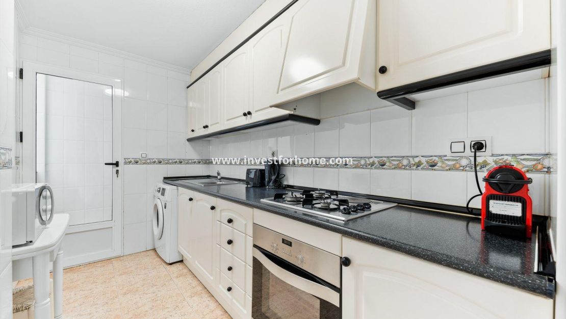 Verkoop - Appartement - Torrevieja - Centro