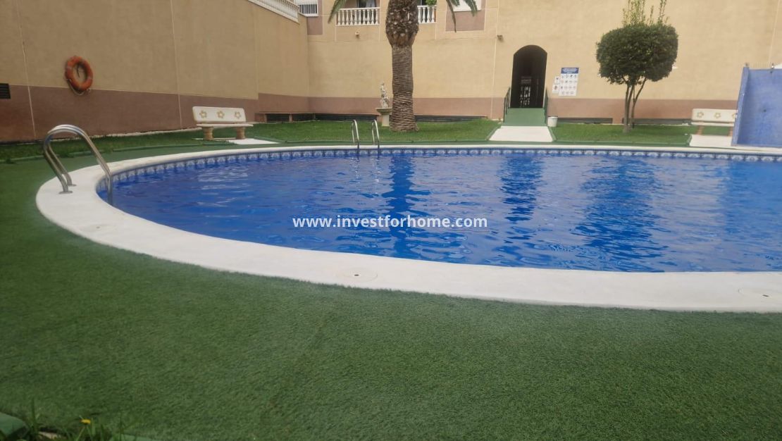 Verkoop - Appartement - Torrevieja - Centro