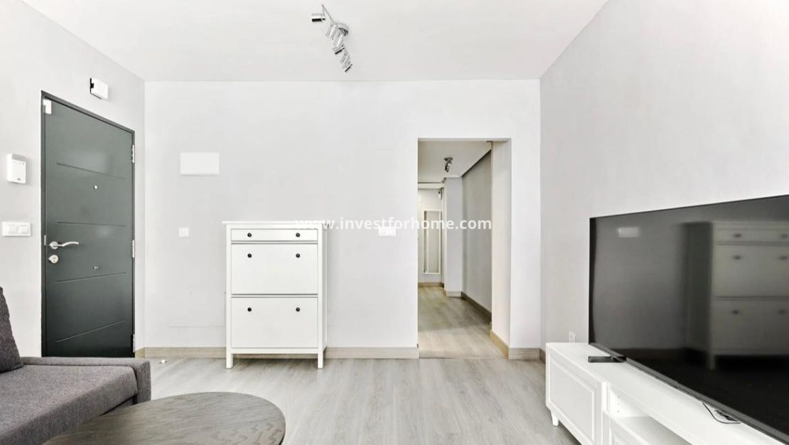 Verkoop - Appartement - Torrevieja - Centro