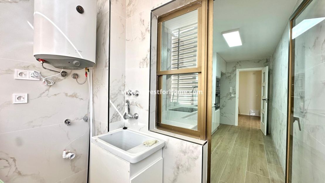 Verkoop - Appartement - Torrevieja - Centro