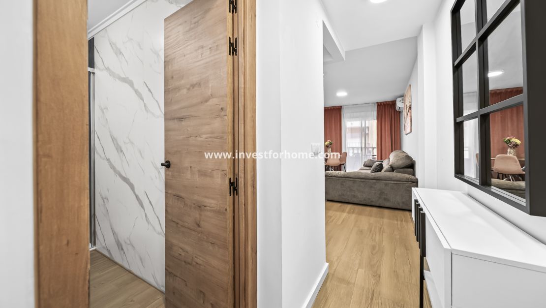 Verkoop - Appartement - Torrevieja - Centro