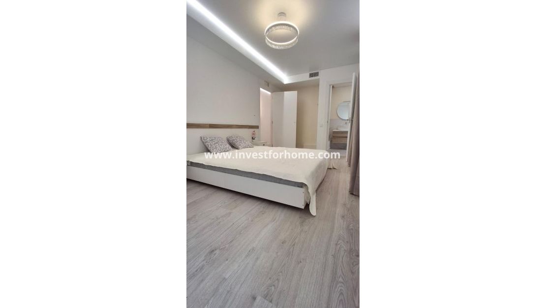 Verkoop - Appartement - Torrevieja - Centro