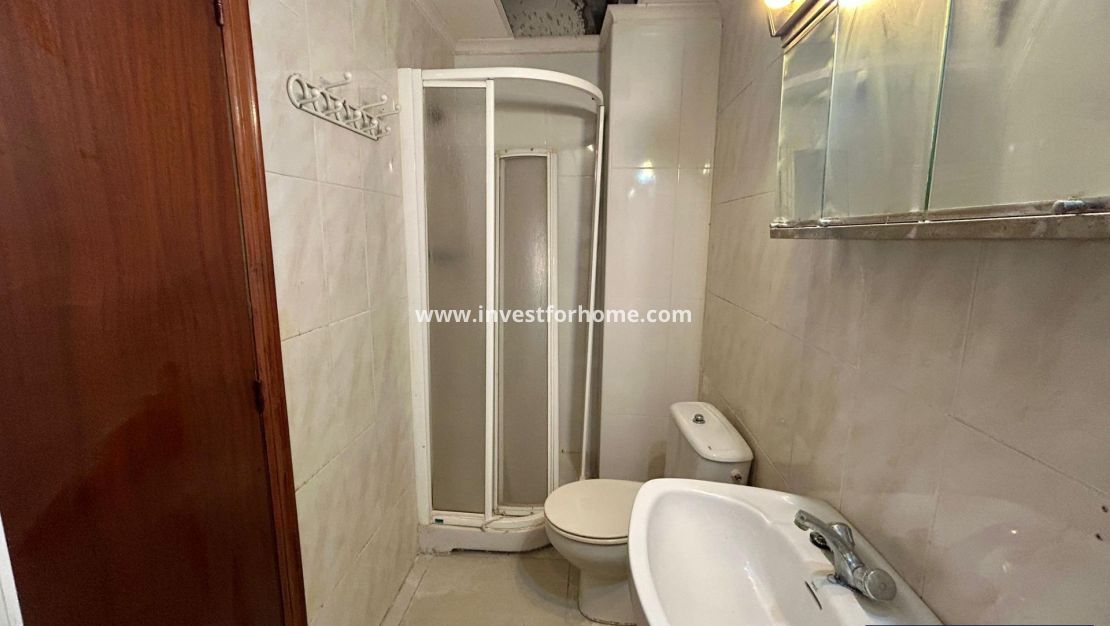 Verkoop - Appartement - Torrevieja - Centro