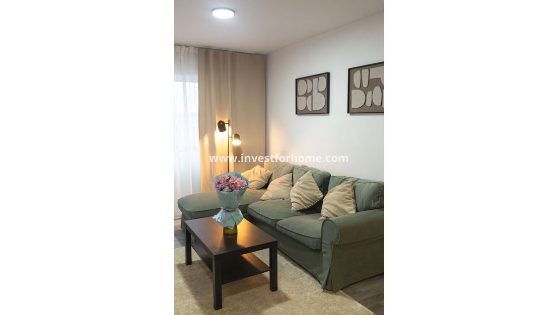 Verkoop - Appartement - Torrevieja - Centro