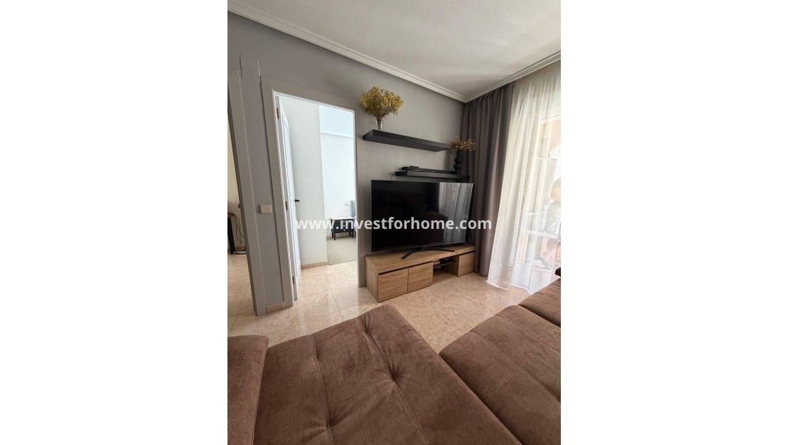 Verkoop - Appartement - Torrevieja - Centro