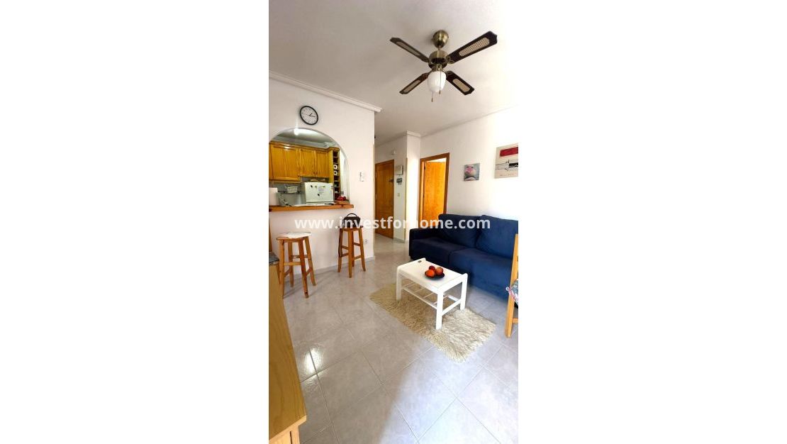 Verkoop - Appartement - Torrevieja - Centro