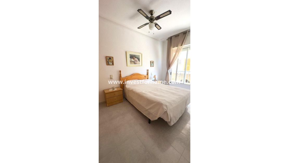 Verkoop - Appartement - Torrevieja - Centro