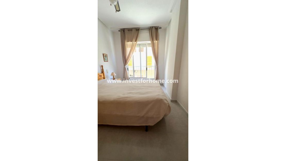 Verkoop - Appartement - Torrevieja - Centro