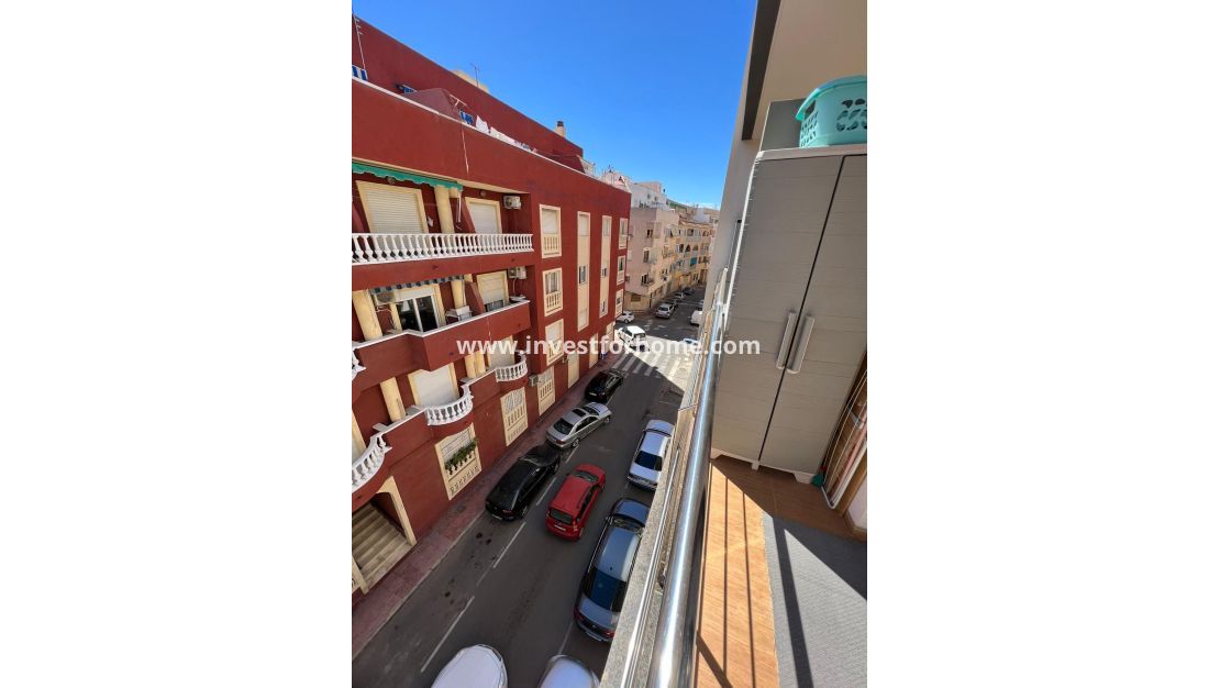 Verkoop - Appartement - Torrevieja - Centro