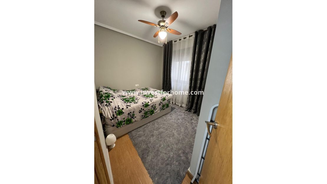 Verkoop - Appartement - Torrevieja - Centro