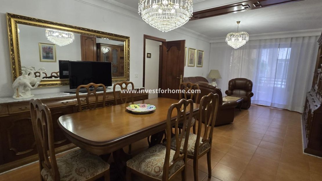 Verkoop - Appartement - Torrevieja - Centro