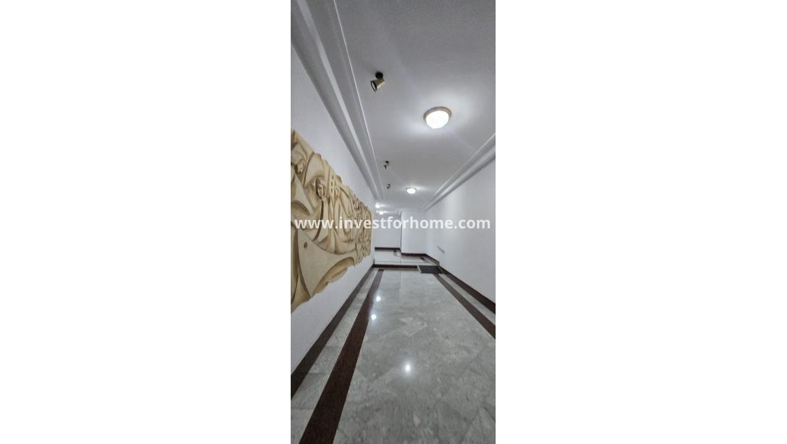 Verkoop - Appartement - Torrevieja - Centro