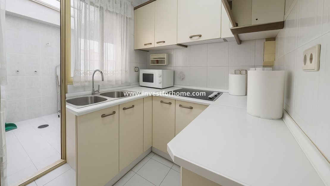 Verkoop - Appartement - Torrevieja - Centro