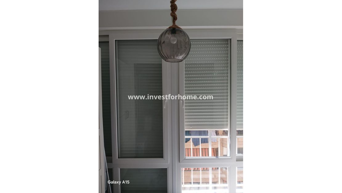 Verkoop - Appartement - Torrevieja - Centro