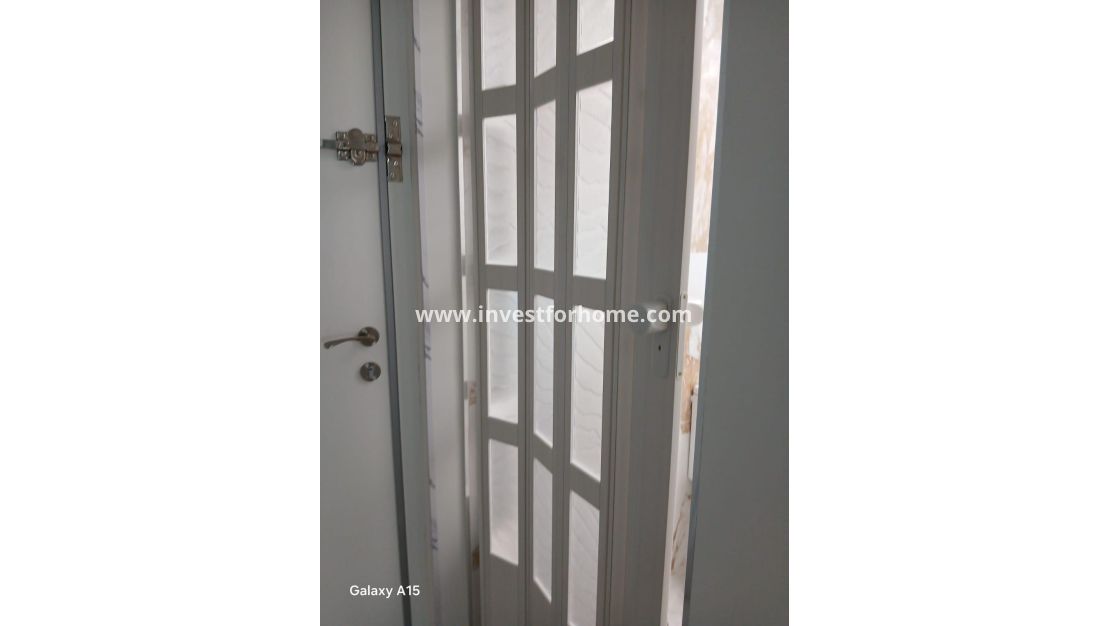 Verkoop - Appartement - Torrevieja - Centro