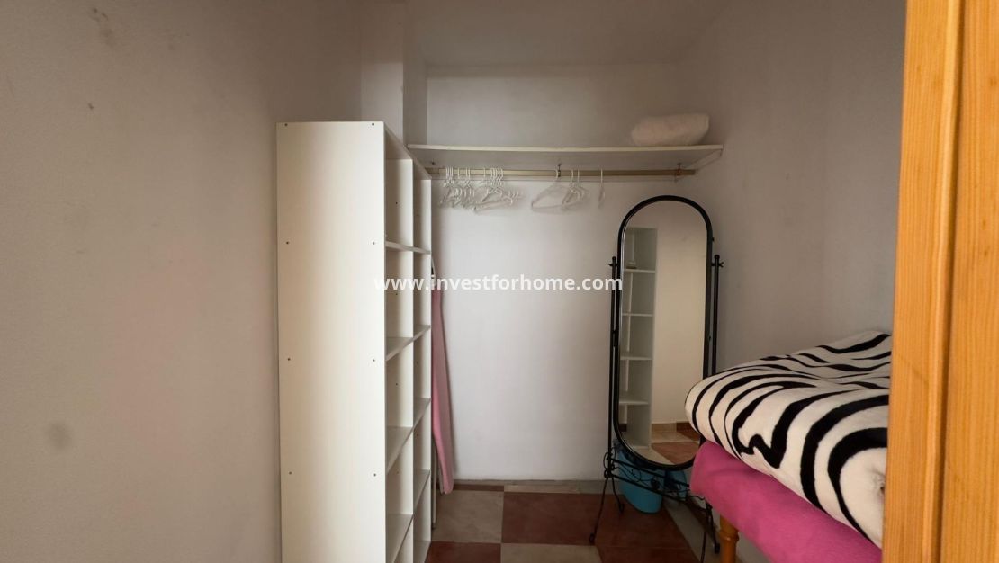 Verkoop - Appartement - Torrevieja - Centro