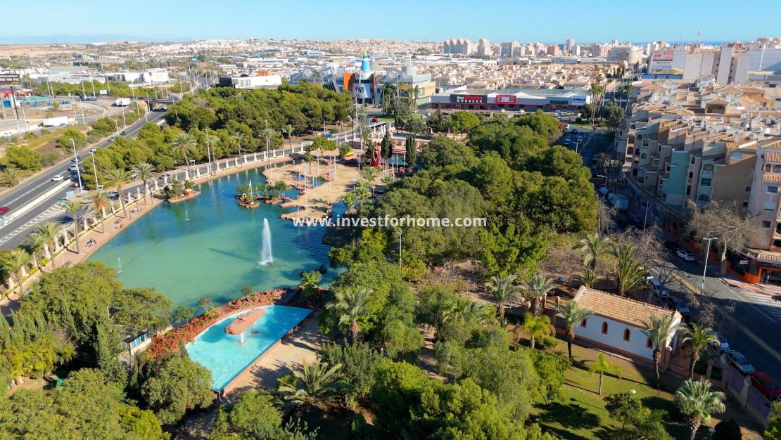 Verkoop - Appartement - Torrevieja - Centro