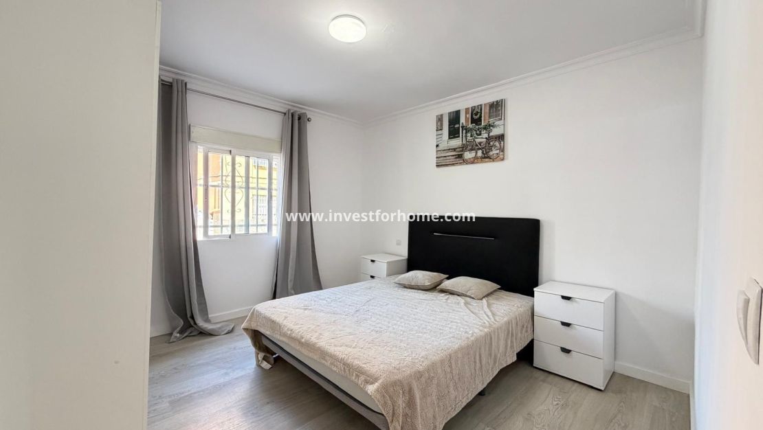 Verkoop - Appartement - Torrevieja - Centro